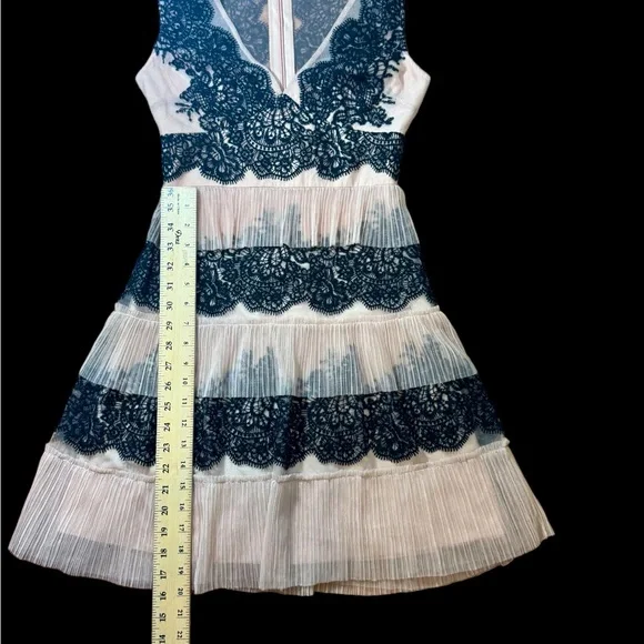 BCBGMaxazria Dress - Picture 13 of 13